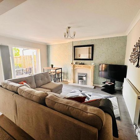 Birmingham Blissful Apartment With 2 Bedrooms Exterior photo